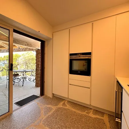 Charlie - Heart Of Sardinia Costa Paradiso